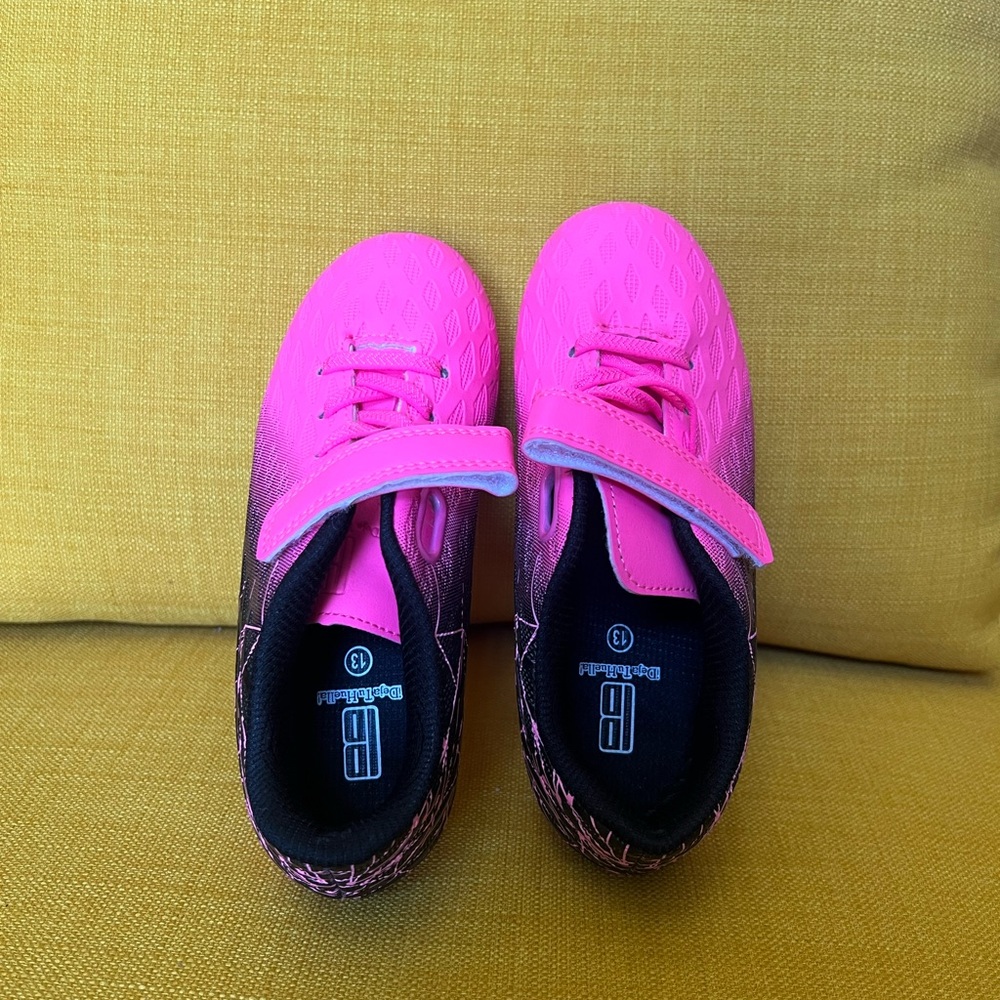 Kids Pink and Black soccer shoes